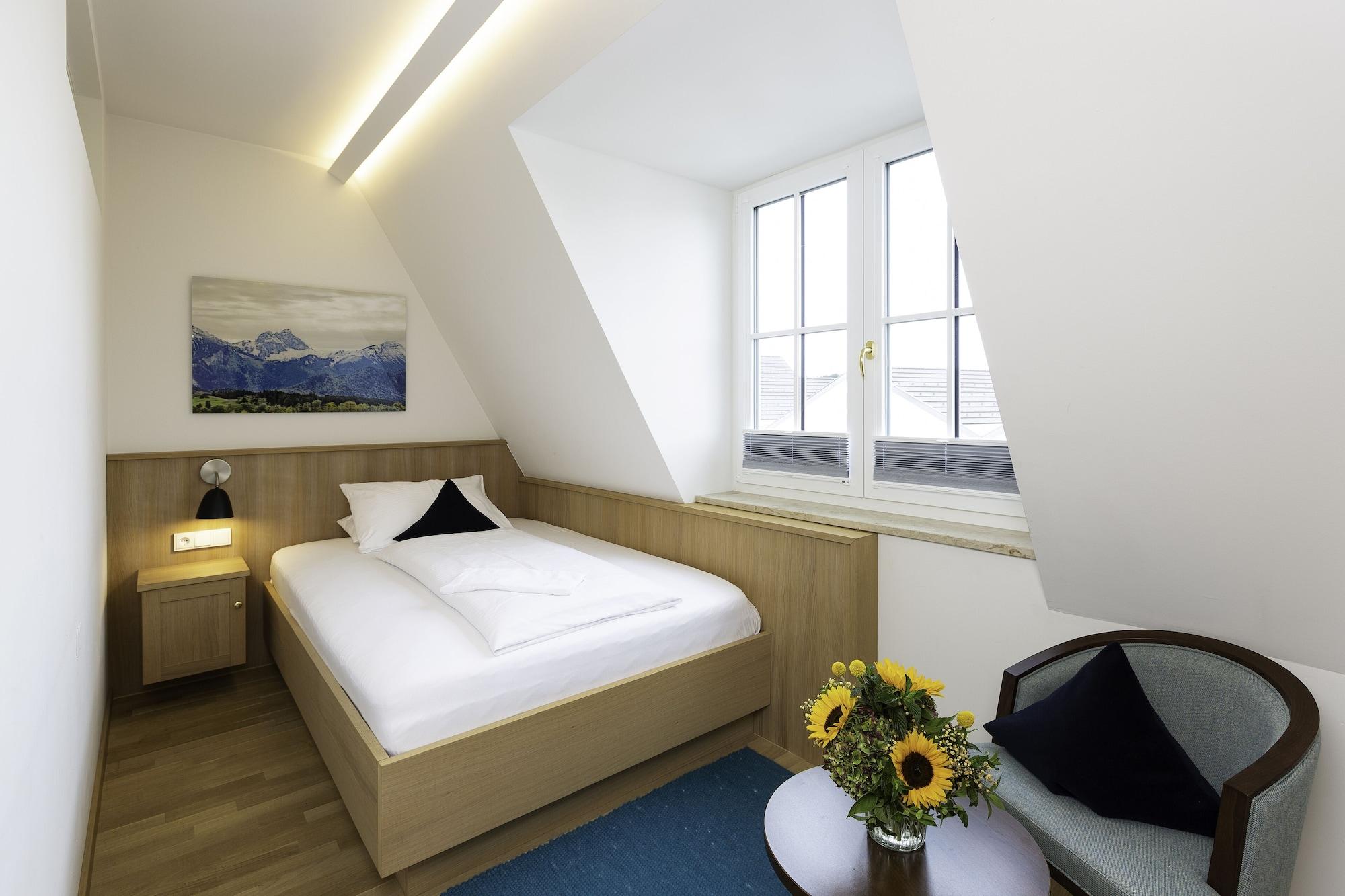 Hotel Hirsch Fussen Bagian luar foto