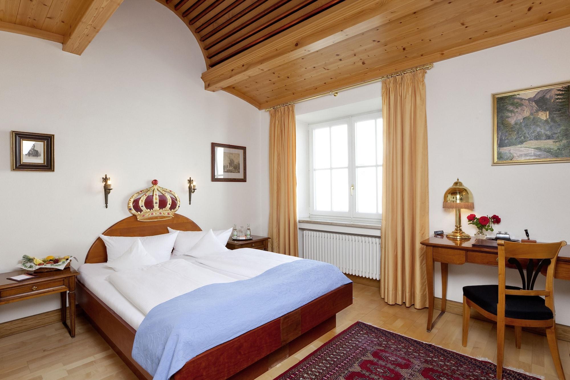 Hotel Hirsch Fussen Bagian luar foto
