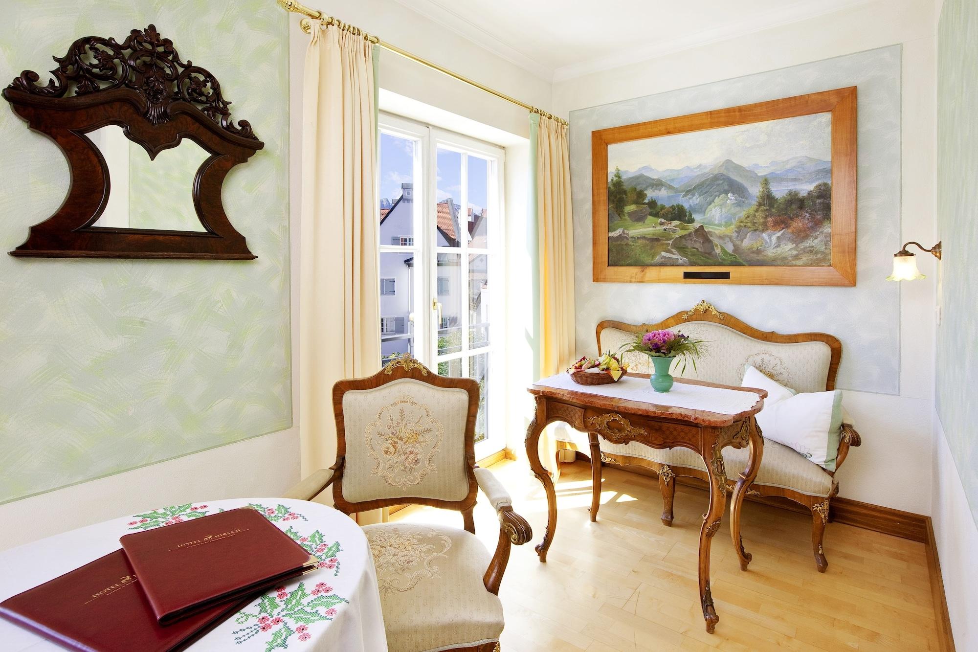 Hotel Hirsch Fussen Bagian luar foto