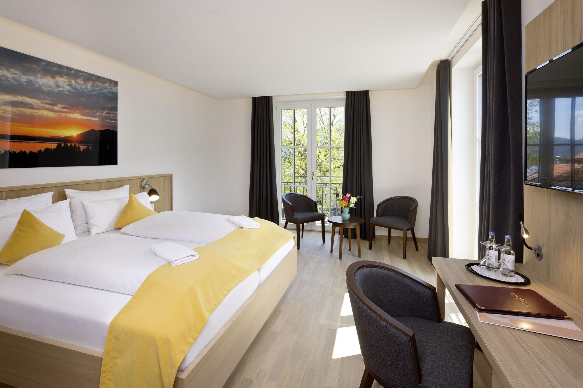 Hotel Hirsch Fussen Bagian luar foto