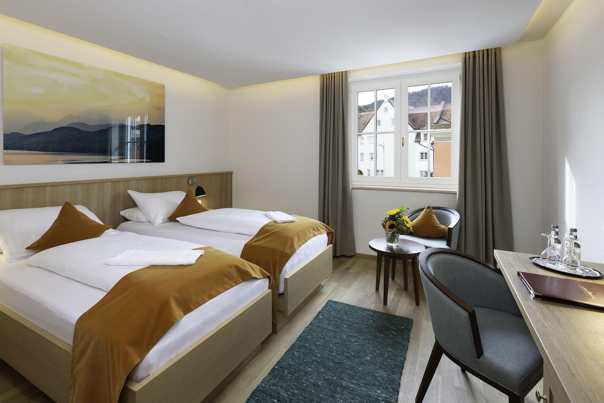 Hotel Hirsch Fussen Bagian luar foto