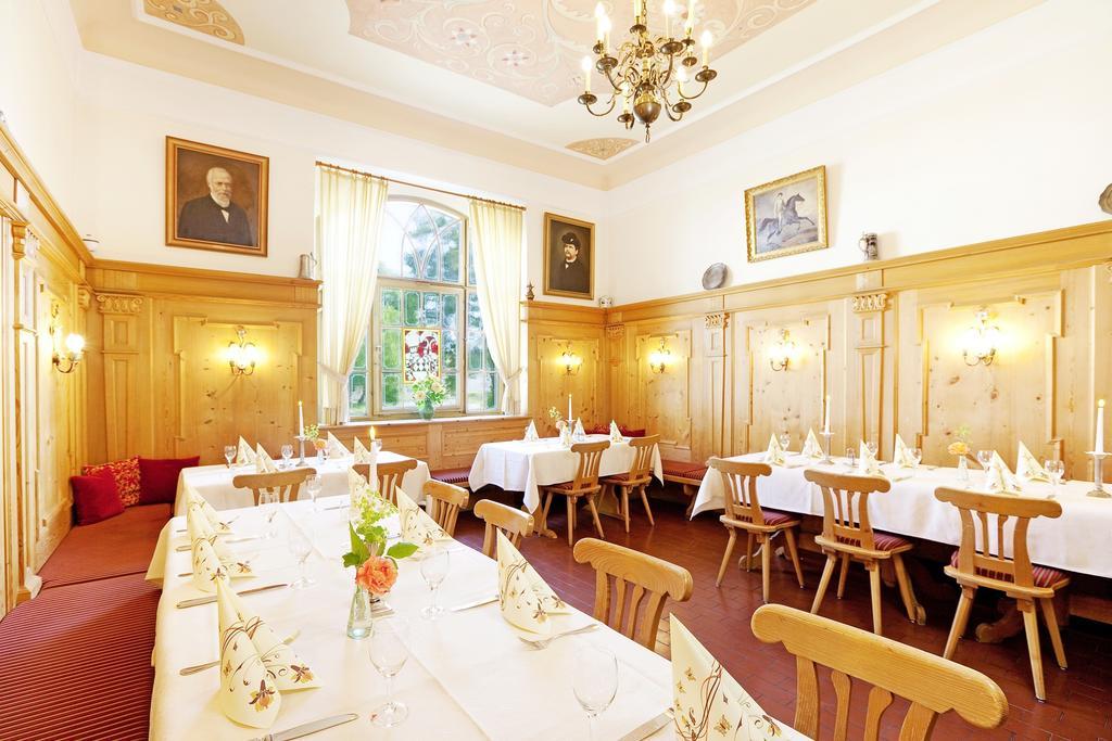 Hotel Hirsch Fussen Bagian luar foto