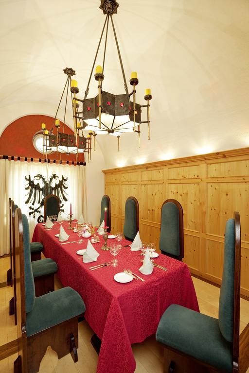 Hotel Hirsch Fussen Bagian luar foto