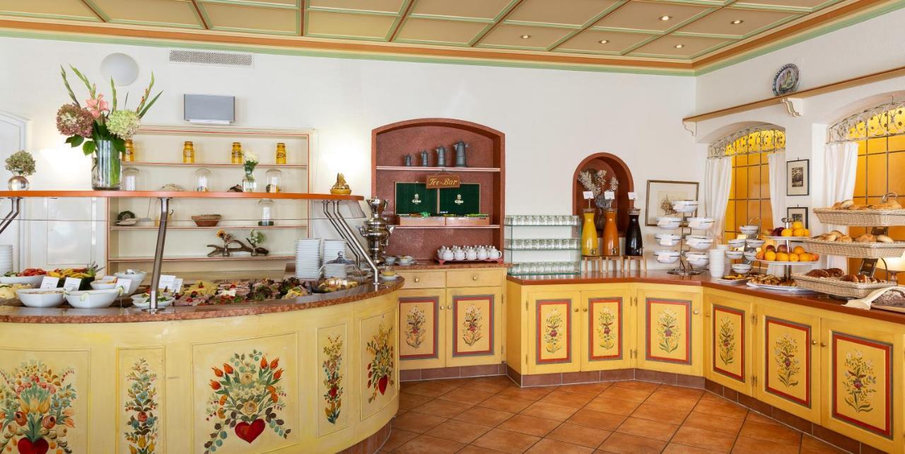 Hotel Hirsch Fussen Bagian luar foto